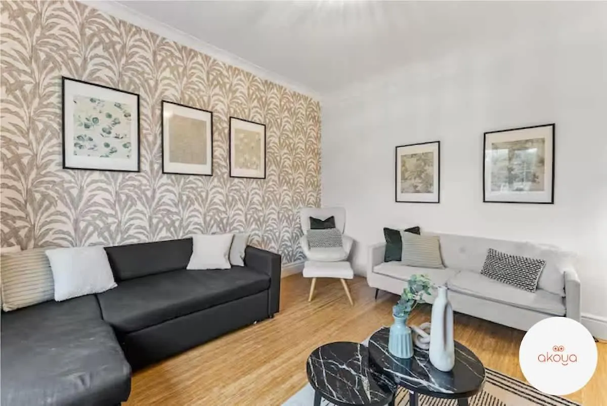 A Contemporary Cotswold Grace - Beautiful 4Bed Haven United Kingdom